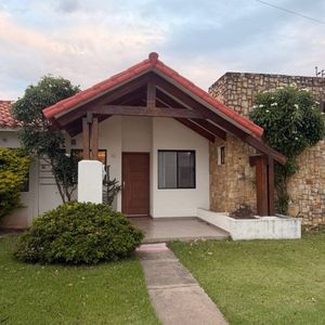 Casa Amoblada En Alquiler