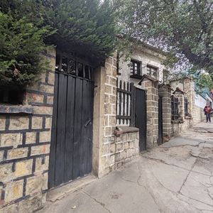 Venta Casa A Precio De Terreno, Sopocachi Presbítero Medina