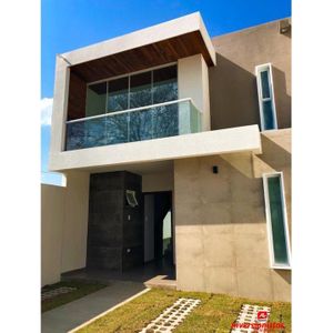 Hermosa Casa En Alquiler De 3 Dormitorios