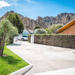 Casa De Lujo  Condominio Alemán Achumani 