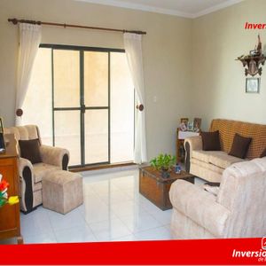 Hermosa Y Amplia Casa En Venta
