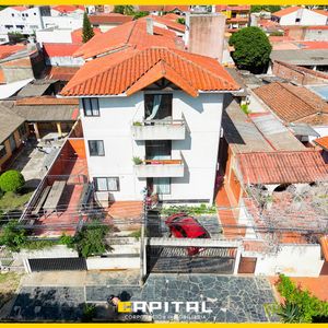 Centrico Residencial En Venta En Santa Cruz, Bolivia