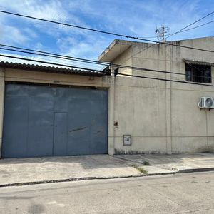 Deposito En Alquiler En Zona Mercado Abasto