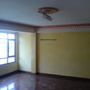 Vender Hermoso Grande (200m2) Departamento En El Centro De Cochabamba