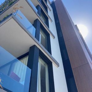 Hermoso Apartamento  En Parque Miramar Con Vista Al Lago