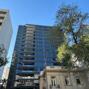 2 Dormitorios Con Garaje Pocitos