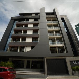 Condominio Legendary A Estrenar 1 Dormitorio En Suite