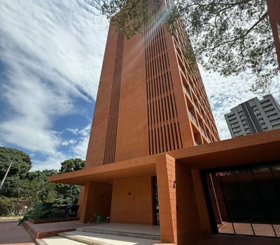 Departamento En Alquiler Equipetrol 2 Dormitorios Y 1 Parqueo 
