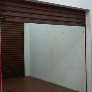En Venta 2 Puestos En Comercial "la Fortuna"-feria Barrio Lindo