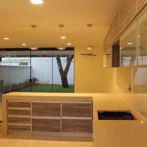 Hermosa Vivienda Minimalista A Estrenar, En Condominio La Pradera