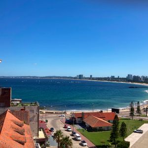 Torre Gattas Vista Al Mar Piso 9 3 Dorm 3 Bs En Peninsula Mansa Y Brava