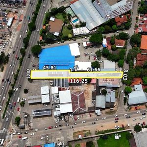 Terreno En Venta Sobre Av. Banzer