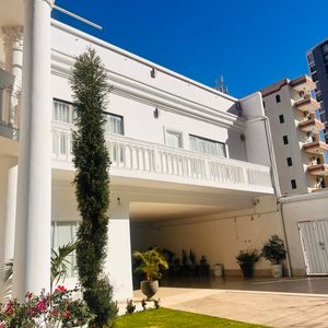 Casa De Lujo Av Beni 2do Anillo 