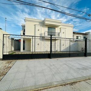 Hermosa Casa Zona Norte (tc Parelo)