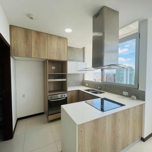 Platinum Equipetrol - 2 Dormitorios