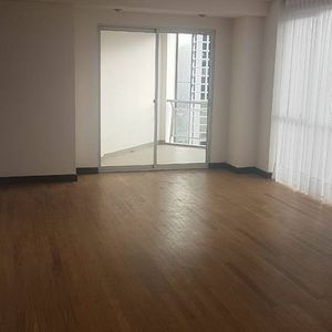 * Bello Departamento En Alquiler Edificio Privado Seguridad Las 24 Hr (piso Alto