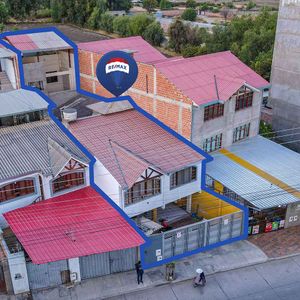 Casa En Venta Con 2 Departamentos Y Oficinas