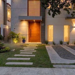 Casa En Bosques De La Colina