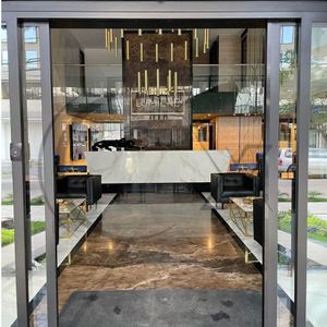 Oficina De Lujo En Venta – Equipetrol | 77343558 