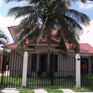 Casa En Venta  De Ocasión  Remanso 