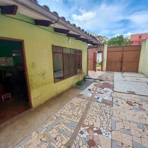 Casa Comercial Sobre Avenida En Venta 