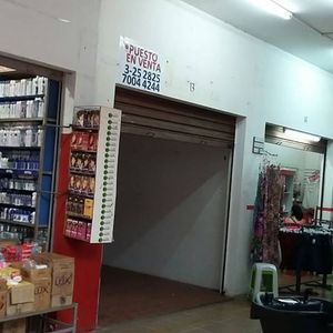 En Venta 2 Puestos En Comercial "la Fortuna"-feria Barrio Lindo