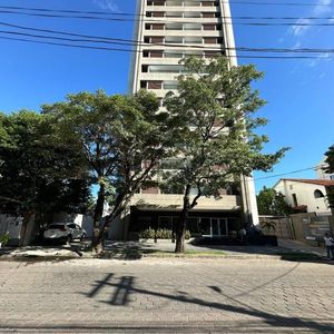 Departamento En Venta - Edificio Altos De La Sierra