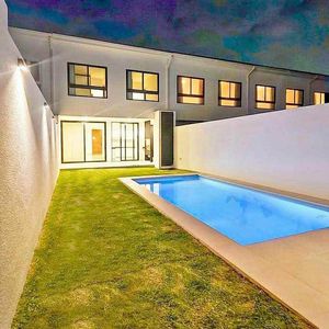 Casa A Estrenar, Exclusivo, Cond, Bella Vista