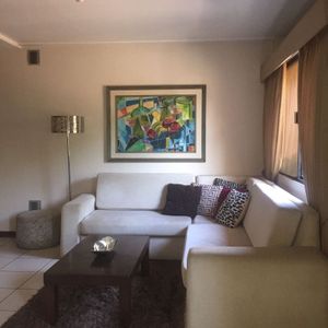 Departamento De 3 Dormitorios Amoblado