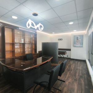 Oficina En Alquiler 21 De Calacoto