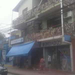  En Venta Casa De 3 Plantas En Zona Mercado La Ramada