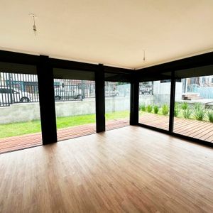 2 Dorm. Con Jardín Uso Exclusivo En Parque Batlle