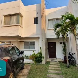 En Venta Hermosa Y Amplia Casa De 4 Dormitorios En Condominio Brisas Del Norte 1
