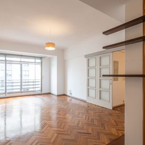 Alquiler Apartamento 3 Dormitorios, 2 Baños, Terraza Edificio 14 De Mayo Centro