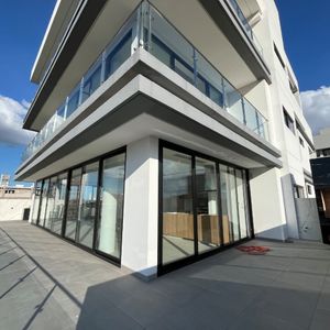 Penthouse En Venta A Estrenar En Equipetrol 