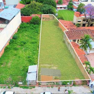 Terreno En Venta Sobre Avenida Suárez Arana A Media Cuadra Del 1 Er Anillo