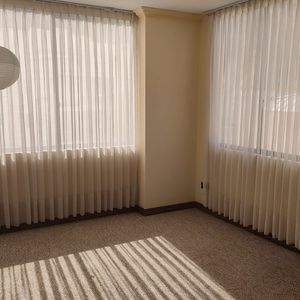 Departamento En Alquiler De 3 Dormitorios En La 31 De Achumani