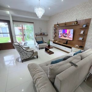 En Anticrético! Casa De 3 Dormitorios En Zona Norte