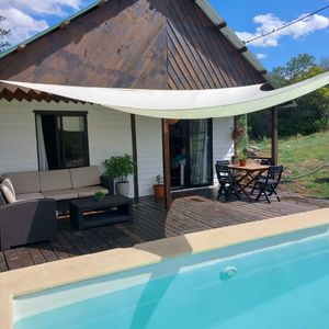 Cabaña Con Piscina A La Venta En Villa Serrana | Cerro Guazubira