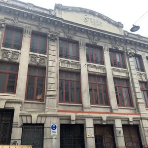 Local En Ciudad Vieja 