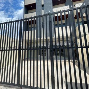 Local Comercial En Alquiler - Equipetrol 