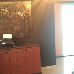 Comoda Oficina En Ed. La Casona