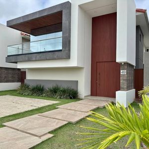 Casa En Alquiler – Bosques De La Colina 