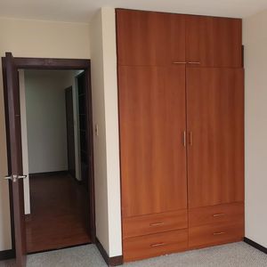 Departamento En Alquiler En La Calle 32 De Cota Cota