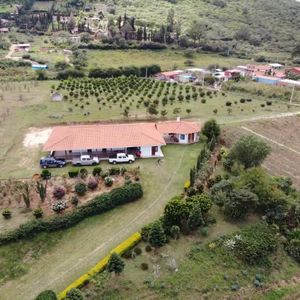 En Inmejorable Ubicaciòn Se Vende Quinta En Samaipata