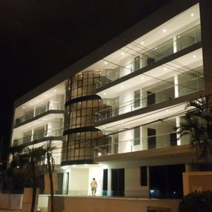 Hermoso Deparmento De 3 Dorm.