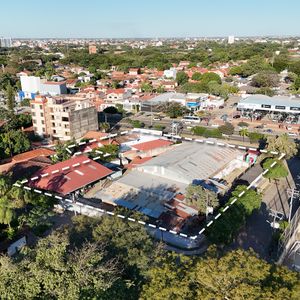 Terreno En Venta Sobre Avenida 2do Anillo 