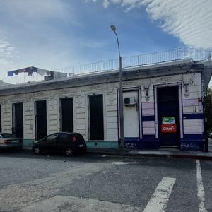 Esquina Padrón único, Ideal Inversores!!! Altura Max. 9m
