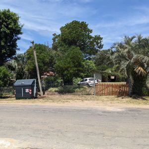 Casa En Esquina En Acceso Al Balneario La Aguada.  Ideal Vivienda O Inversion