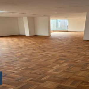 Local Comercial En Alquiler En La 6 De Agosto